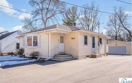 511 Harrison Avenue, North Mankato, MN, 56003 | Card Image