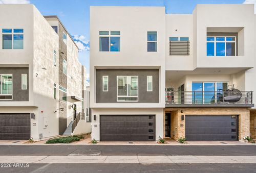 38-1717 E Morten Ave, Phoenix, AZ, 85020-4624 | Card Image