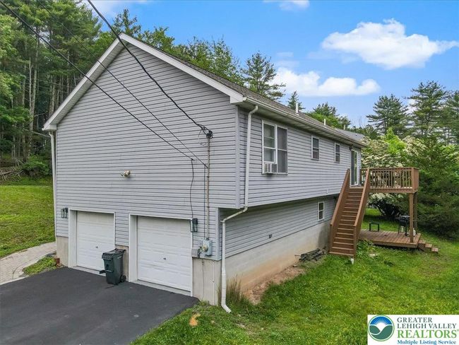 838 Cayuga Way, House other with 4 bedrooms, 3 bathrooms and null parking in Stroudsburg PA | Image 47