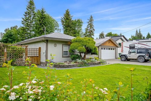 8998 Mclarey Ave, Black Creek, BC, V9J1A2 | Card Image