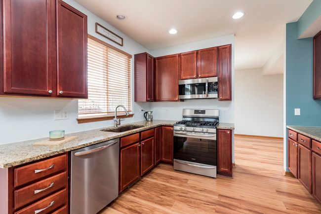 39251 Crofton Ln, House other with 4 bedrooms, 4 bathrooms and 2 parking in Beach Park IL | Image 10