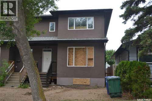 417 Av S S, Saskatoon, SK, S7M3A3 | Card Image