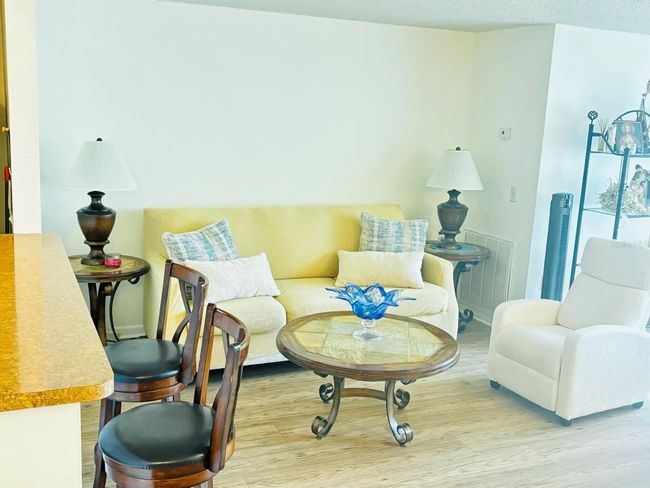 UNIT-406 - 5623 80 Th St N, Condo with 1 bedrooms, 1 bathrooms and null parking in St Petersburg FL | Image 7