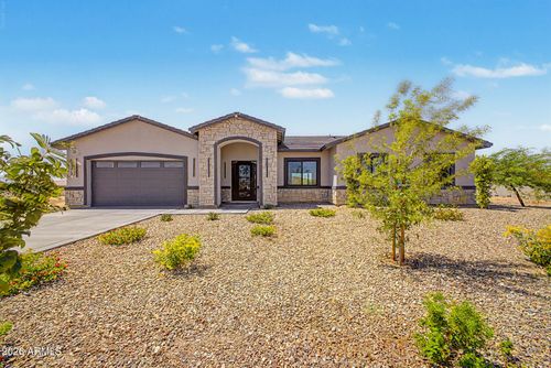 19473 W Osborn Rd, Litchfield Park, AZ, 85340-7204 | Card Image