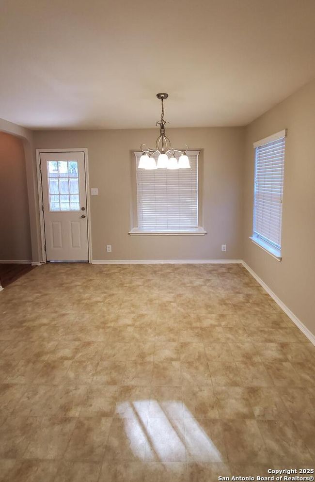 15847 Manes Grv, House other with 3 bedrooms, 2 bathrooms and null parking in San Antonio TX | Image 10