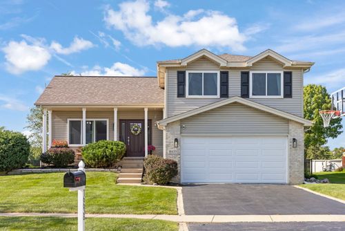 16638 W Apache Dr, Lockport, IL, 60441-4277 | Card Image