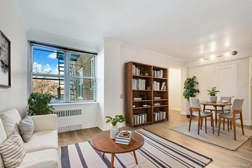 apt-3e-39 51st St, Woodside, NY, 11377-3160 | Card Image