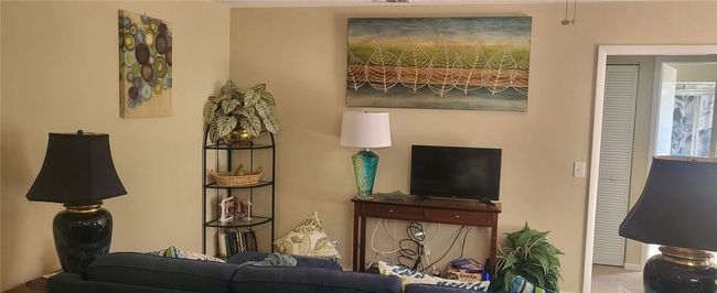 8C - 1123 Breezy Way, House attached with 2 bedrooms, 2 bathrooms and null parking in Sebastian FL | Image 8