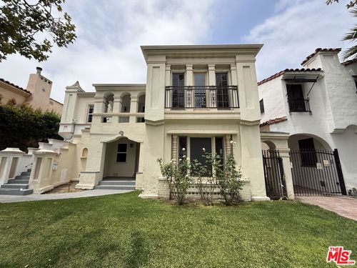 lower-211 S Arnaz Drive, Beverly Hills, CA, 90211 | Card Image