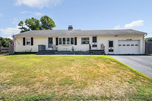 23 Sawyer Ave, Dracut, MA, 01826-4046 | Card Image
