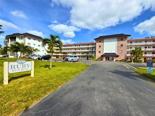 apt-113-4140 Nw 44th Ave, Lauderdale Lakes, FL, 33319-4846 | Card Image