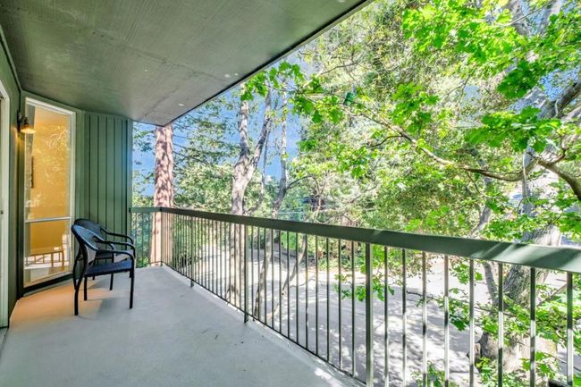 APT-301 - 2700 Le Conte Ave, Condo with 1 bedrooms, 1 bathrooms and 1 parking in Berkeley CA | Image 22