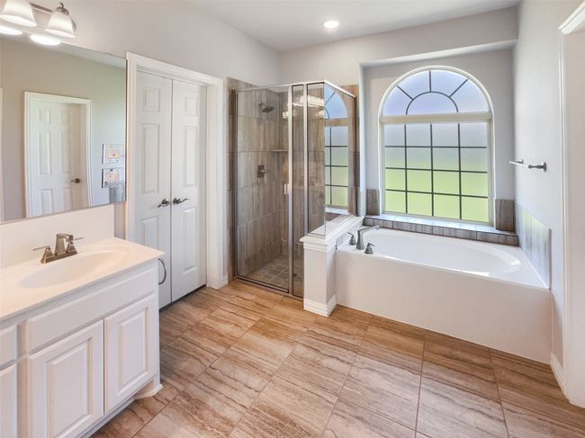 233 Stonegate Way, House other with 6 bedrooms, 4 bathrooms and null parking in Red Oak TX | Image 7