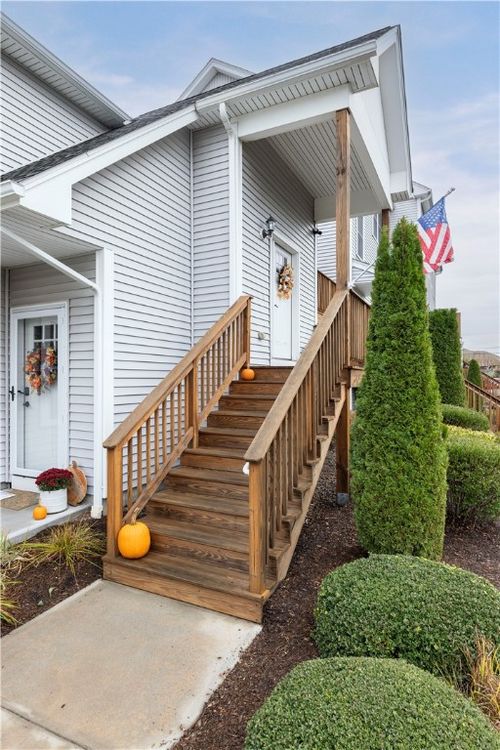 unit-h-1 Jupiter Ln, Richmond, RI, 02898-1083 | Card Image