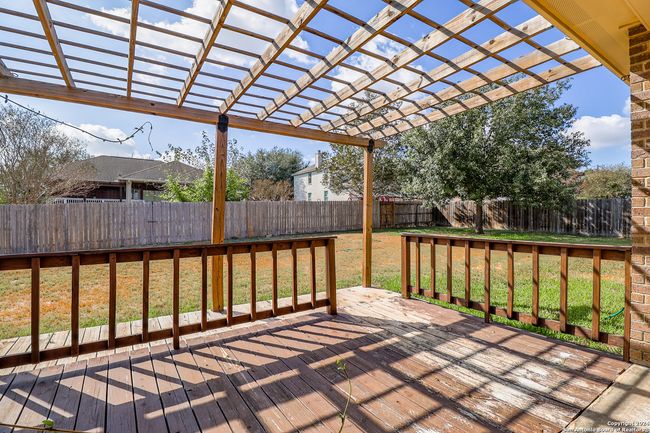 96 Windcrest, House other with 3 bedrooms, 2 bathrooms and null parking in Floresville TX | Image 18
