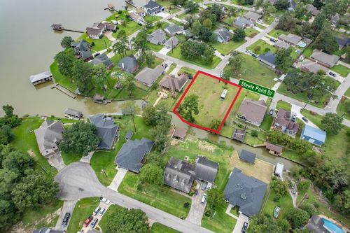 18222 & 18226 Steele Point Dr, Crosby, TX, 77532-7264 | Card Image
