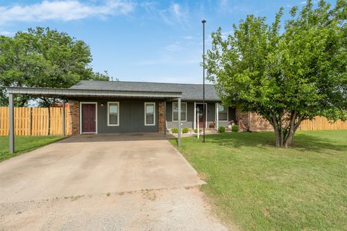 717 N West Ave, Holliday, TX, 76366-1502 | Card Image