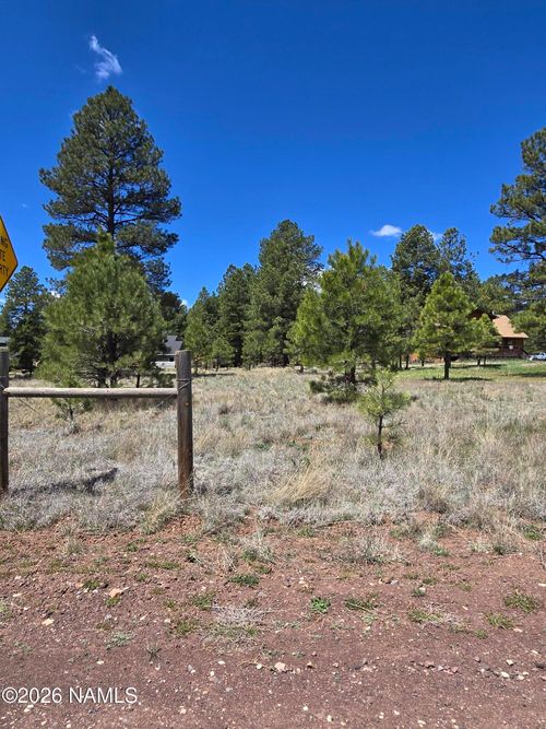 2335 S Ash Lane, Flagstaff, AZ, 86004 | Card Image