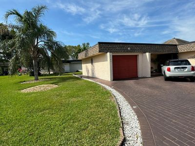 5107 Bayberry Ln, House other with 3 bedrooms, 3 bathrooms and null parking in Tamarac FL | Image 2