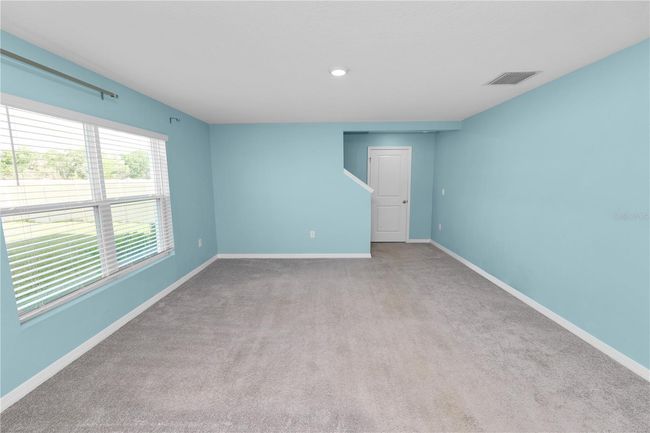 8009 Sail Clover Ln, House other with 4 bedrooms, 3 bathrooms and null parking in ZEPHYRHILLS FL | Image 11