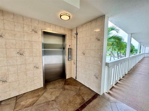 2029-2029 Cambridge B, Deerfield Beach, FL, 33442-3244 | Card Image