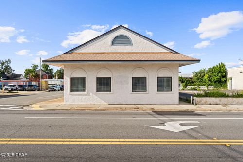215 W 6th St, Panama City, FL, 32401-2645 | Card Image