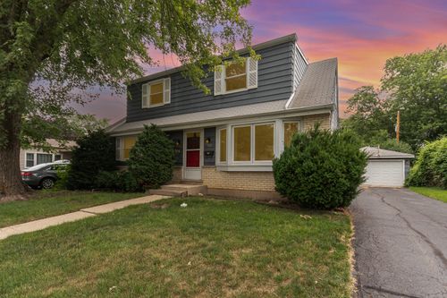 315 Cherrywood Rd, Buffalo Grove, IL, 60089-2006 | Card Image