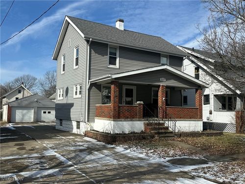 992 Neptune Avenue, Akron, OH, 44301 | Card Image