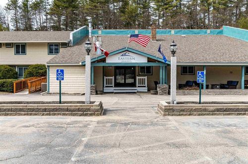 124-2955 White Mountain Hwy, North Conway, NH, 03860-5111 | Card Image