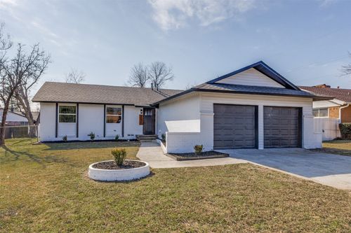 9610 Altacrest Drive, Dallas, TX, 75227 | Card Image