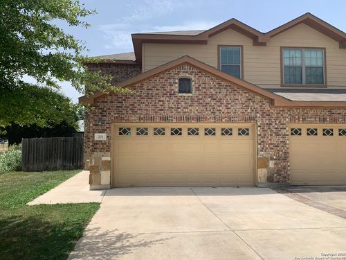 201 Anne Louise Dr, New Braunfels, TX, 78130-3493 | Card Image