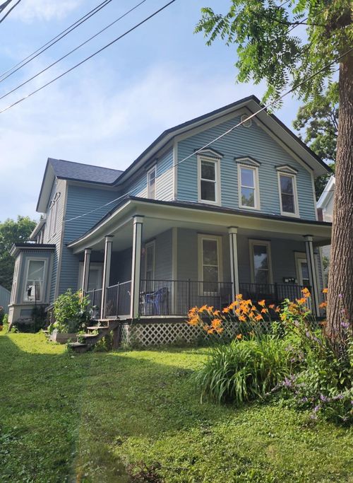 2122 Rusk St, Madison, WI, 53704-6614 | Card Image