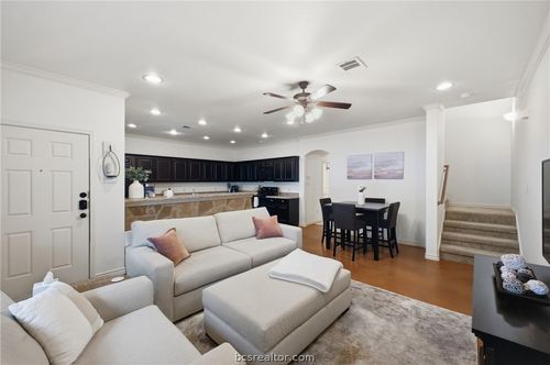 3221 Papa Bear Drive, College Station, TX, 77845 | Card Image