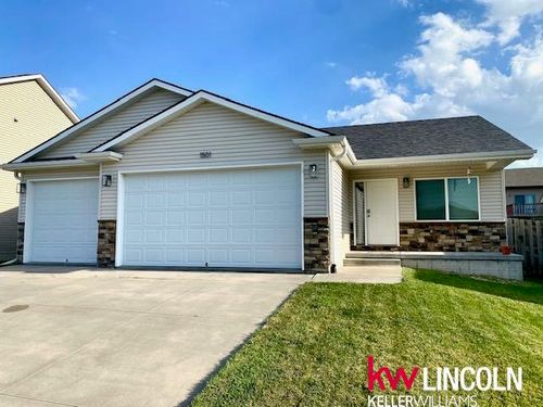 1501 W Silverado Dr, Lincoln, NE, 68521-6658 | Card Image