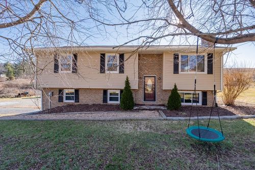 6830 S Scenic Hwy, Bland, VA, 24315-4673 | Card Image