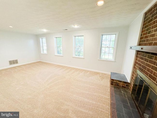 9715 Sudley Manor Dr, House other with 4 bedrooms, 3 bathrooms and null parking in MANASSAS VA | Image 26