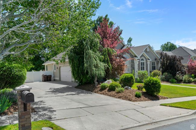 352 E Maple Dr, House other with 5 bedrooms, 4 bathrooms and 3 parking in Alpine UT | Image 40