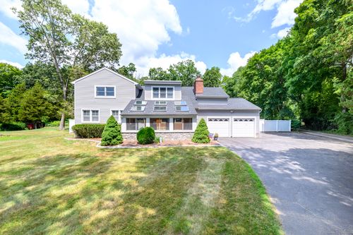 2 Thistle Rd, Norwalk, CT, 06851-1915 | Card Image