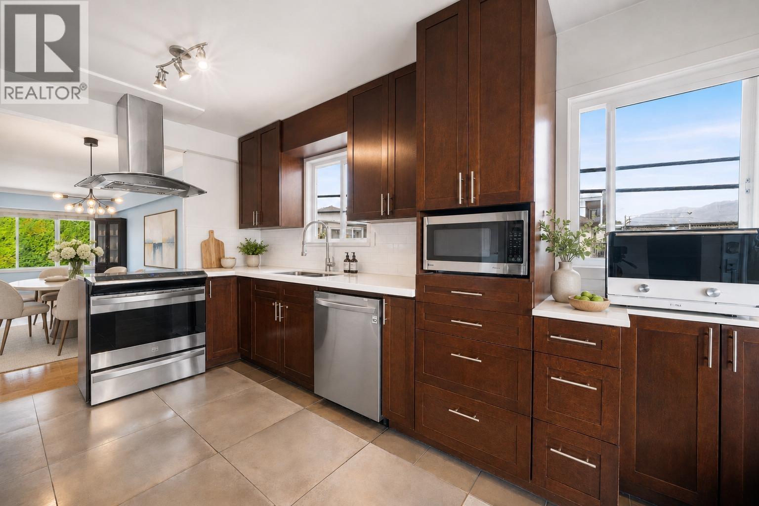Residential in Burnaby 5