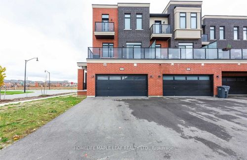 325 Veterans Dr, Brampton, ON, L7A4W2 | Card Image