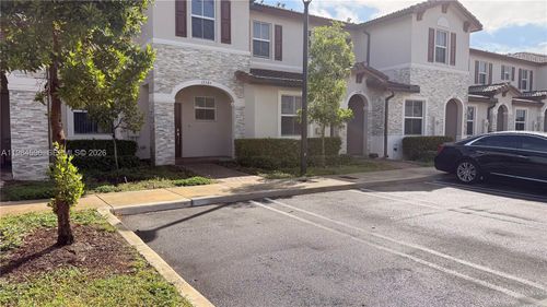 12383 Nw 23rd Ct, Miami, FL, 33167-1570 | Card Image