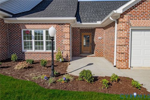 116 Cobblestone Dr, Hopewell, VA, 23860-4170 | Card Image