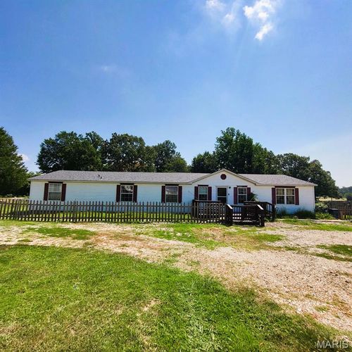 136 Shadow Rock Lake Rd, Poplar Bluff, MO, 63901-6916 | Card Image