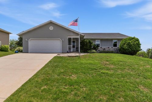 1409 Jefferson Street, West Bend, WI, 53090 | Card Image