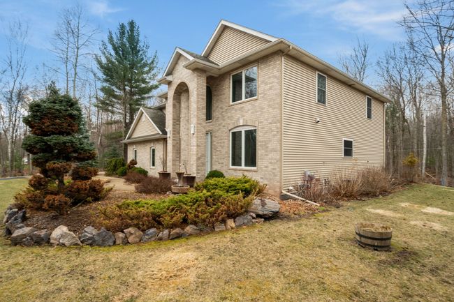 3455 E Shady Ridge Ln, House other with 4 bedrooms, 4 bathrooms and null parking in Midland MI | Image 7
