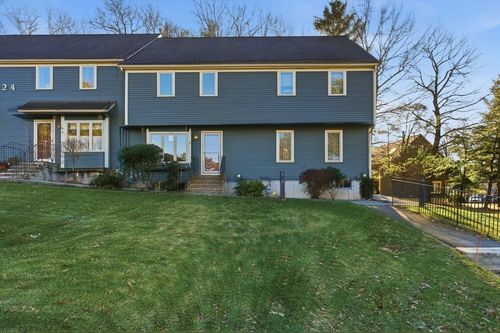 unit-5-24 Deer Path, Maynard, MA, 01754-1488 | Card Image