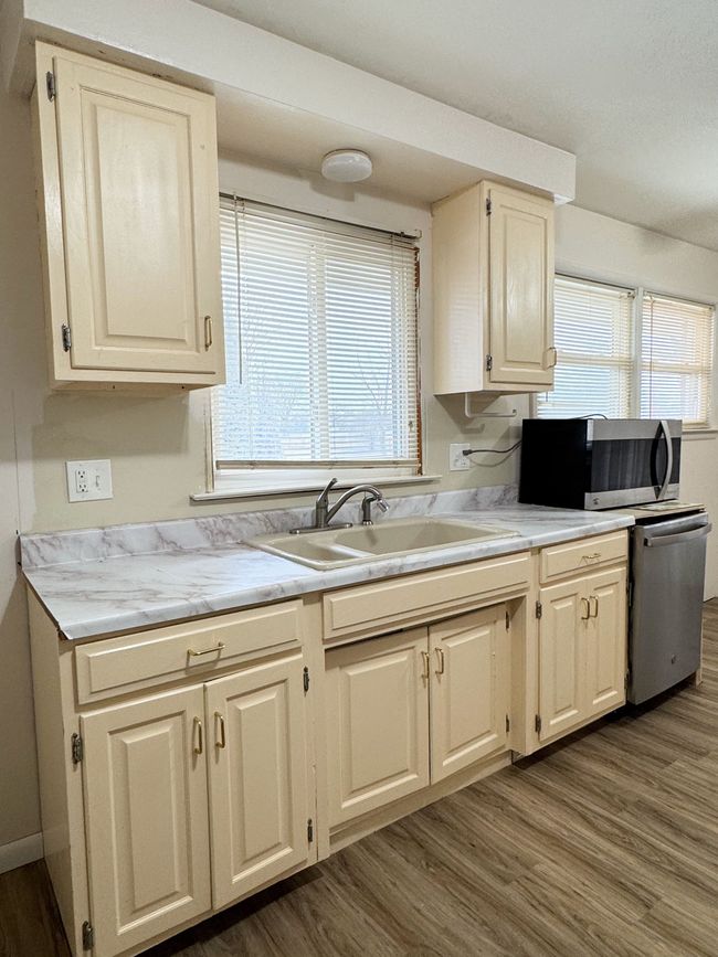 kitchen | Image 12