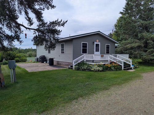 92204 Hillcrest Rd, Sturgeon Lake, MN, 55783-3424 | Card Image