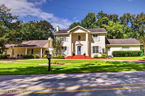 5817 Shore Dr, Ocean Springs, MS, 39564-2265 | Card Image