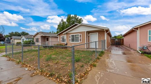 2717 Ontario St, Pueblo, CO, 81004-4253 | Card Image